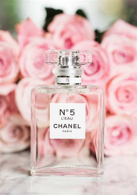 chanel 5 l eau opinioni|chanel no 5 perfume reviews.